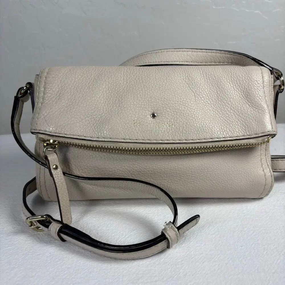 Kate Spade Cobble Hill Mini Carson Beige Pebbled Leather Crossbody Quiet Luxury